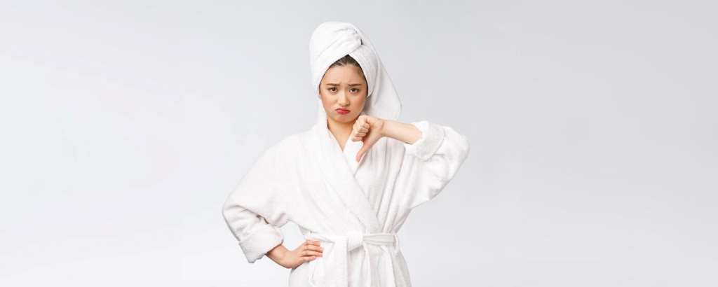 Wearing the Robe Incorrectly