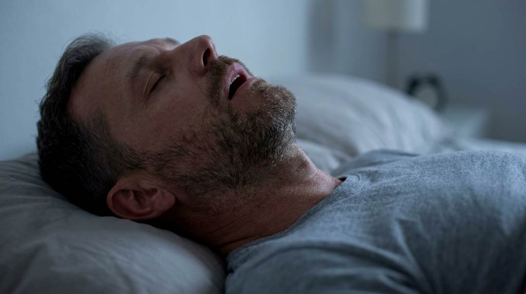 How to stop snoring naturally during sleep